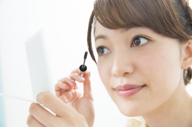 彼女が厚化粧だったら ナチュラルメイクにしてほしい男性の割合は モデルプレス 彼女が厚化粧だったら ナチュラルメイクにしてほしい男性の割合は モデルプレス