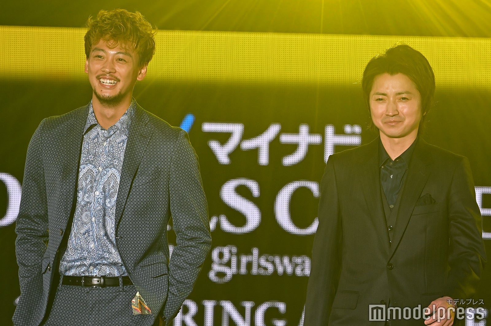 竹内涼真＆藤原竜也（C）モデルプレス