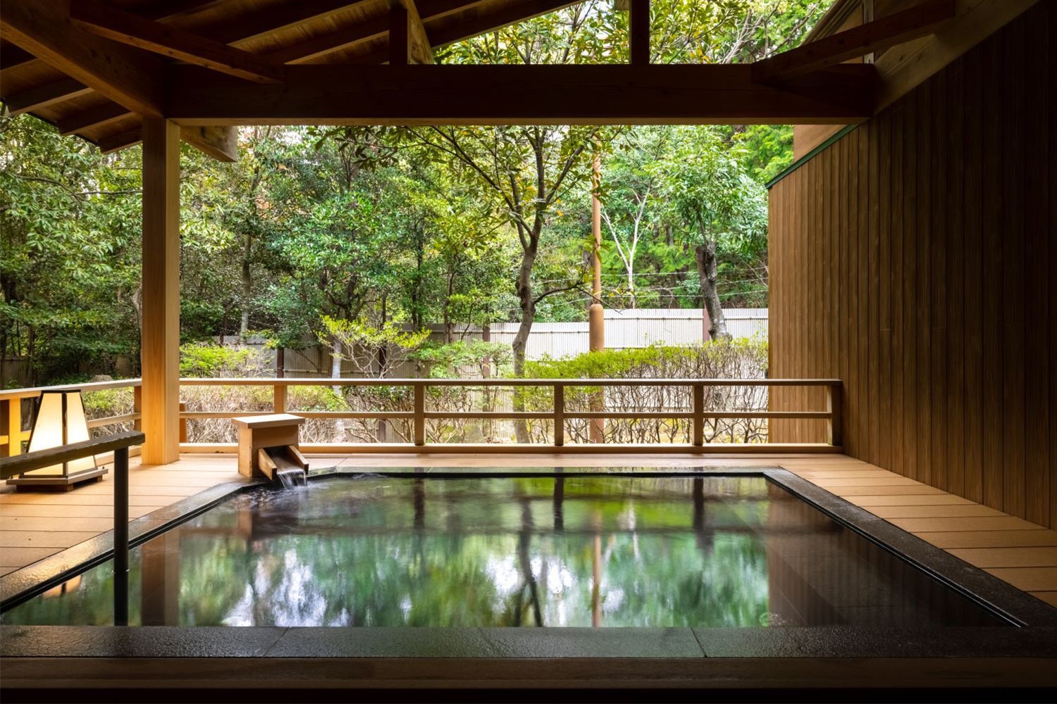 ラグジュアリー トレーラーズ 離宮 伊勢／画像提供：ブッキングリゾート