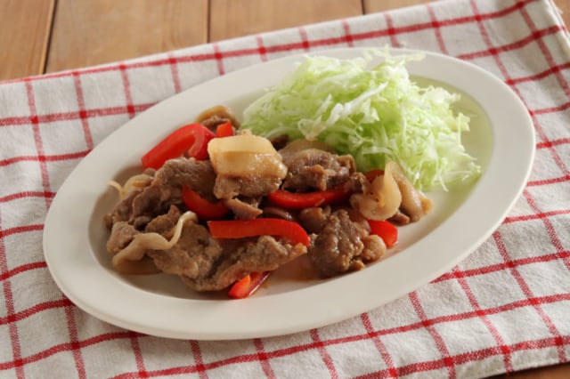 下味冷凍豚肉とパプリカの生姜焼き