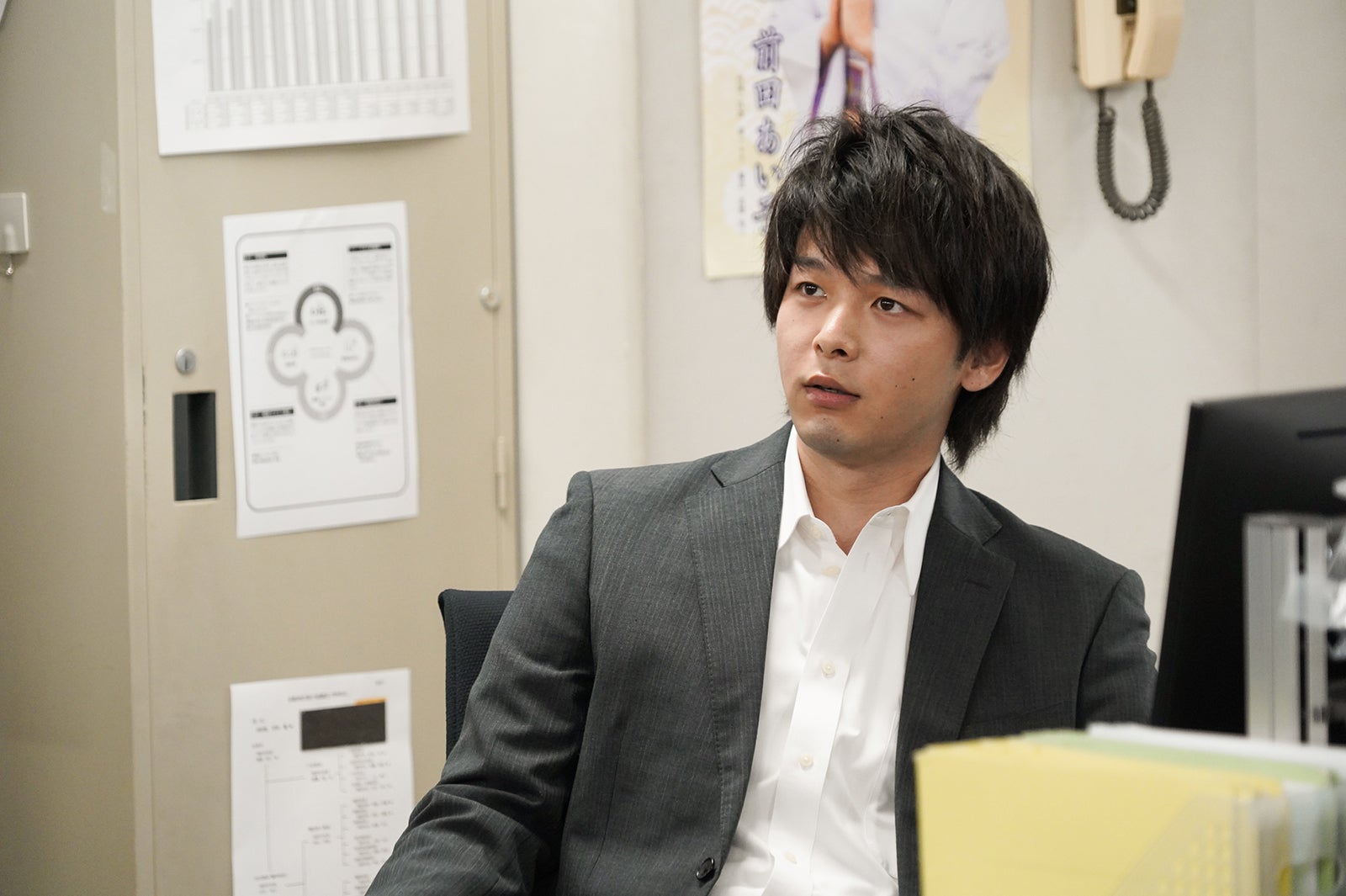 中村倫也 「コントが始まる」第5話より（C）日本テレビ