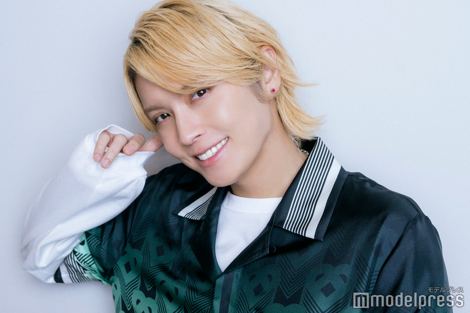 手越祐也が1人のゲイを演じる意味――「自分が一番自分を大事にしてほしい」SNS社会を生きる人へ伝えたい想い【「ぼくたちん家」インタビュー連載Vol.2】