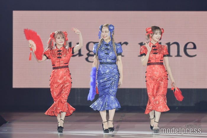 ヘラヘラ三銃士(まりな、ありしゃん、さおりん)(C)モデルプレス