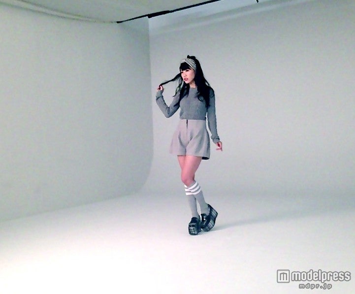 高城れにのメイキングカット／画像提供：「Soup.」（ジャック・メディア）