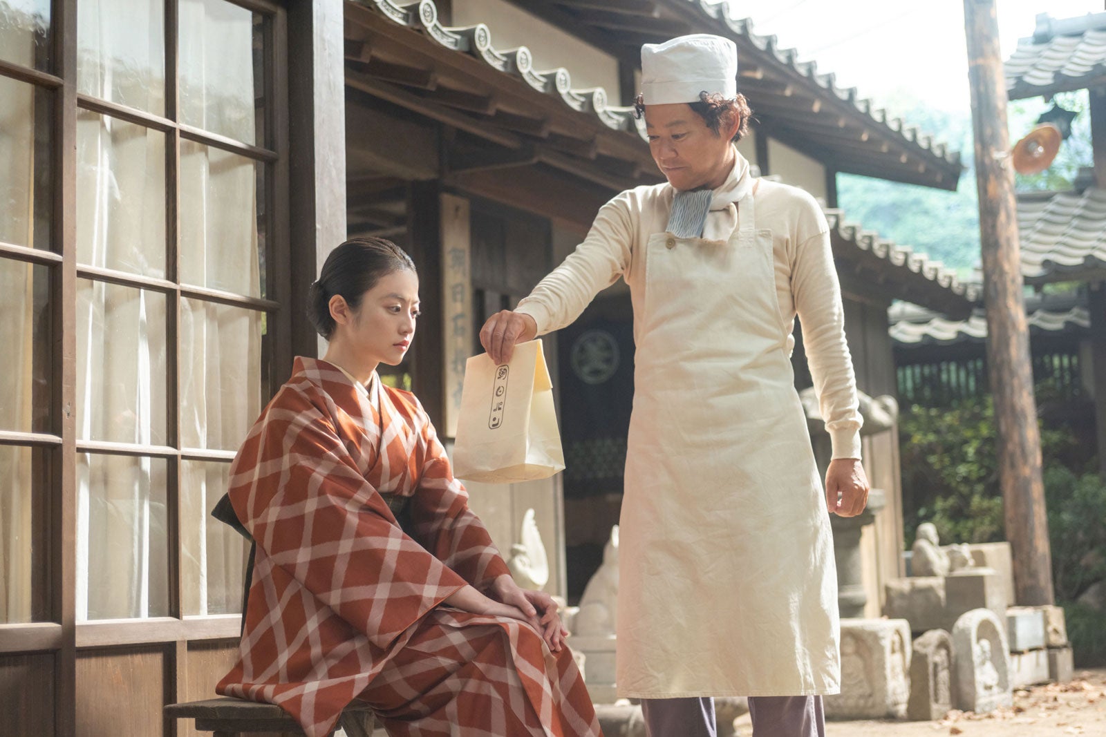 今田美桜、阿部サダヲ「あんぱん」第9週場面写真（C）NHK