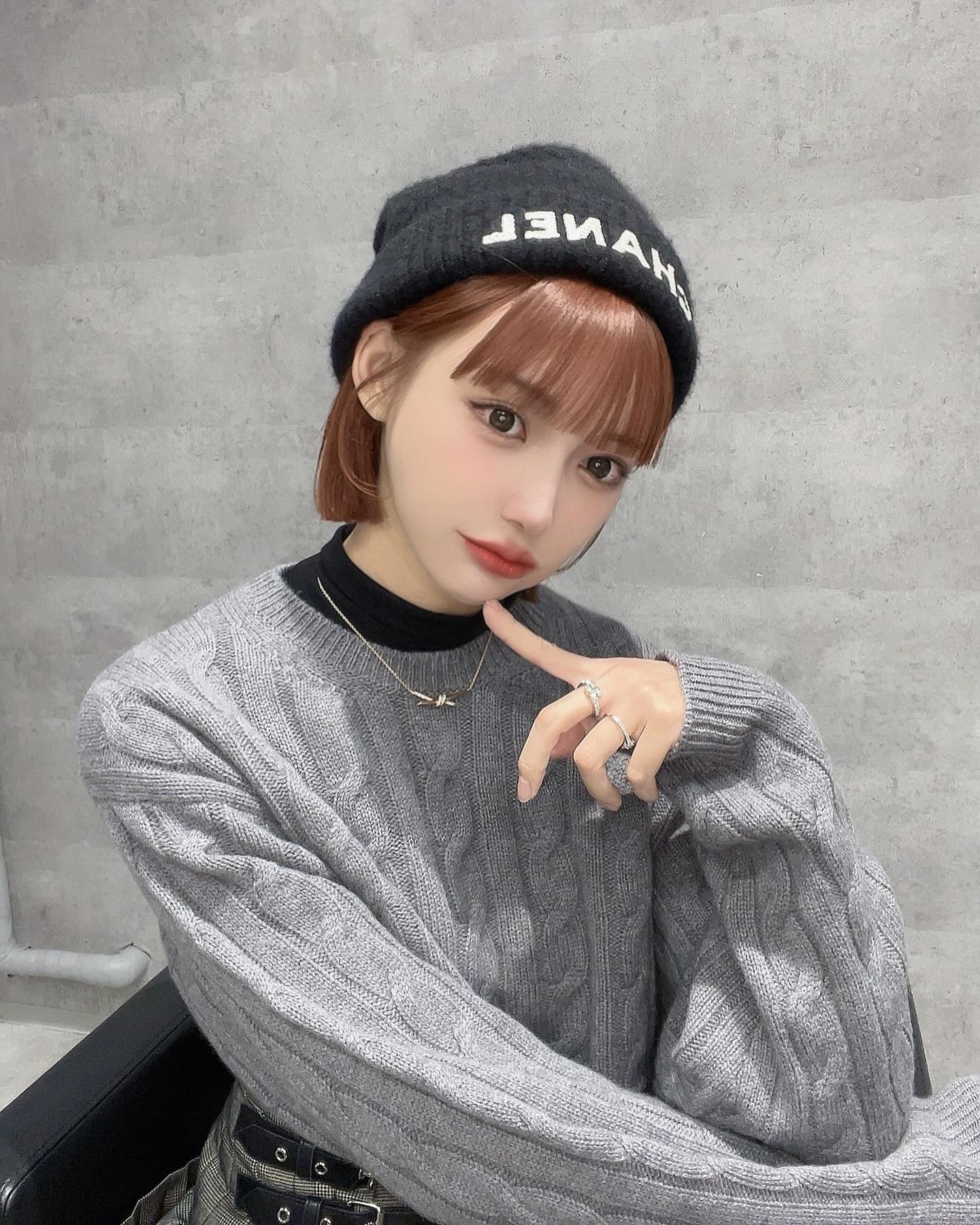 明日花キララ、ぱっつん前髪＆オレンジヘアに大胆イメチェン「別人級」「最高に似合ってる」の声