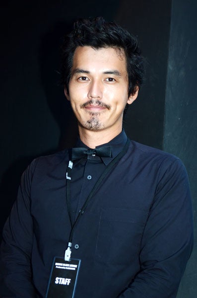 ダンディな”グラ男”たちがお出迎え