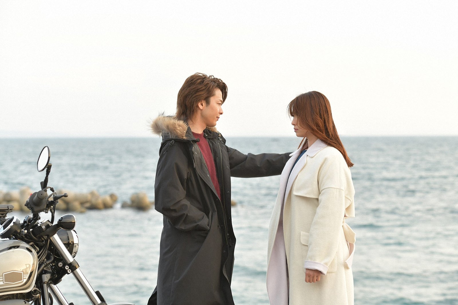 中村倫也、深田恭子／「初めて恋をした日に読む話」第8話より（C）TBS