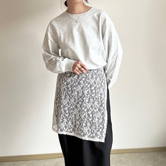 GU　レースラップスカート　NATURAL　着用