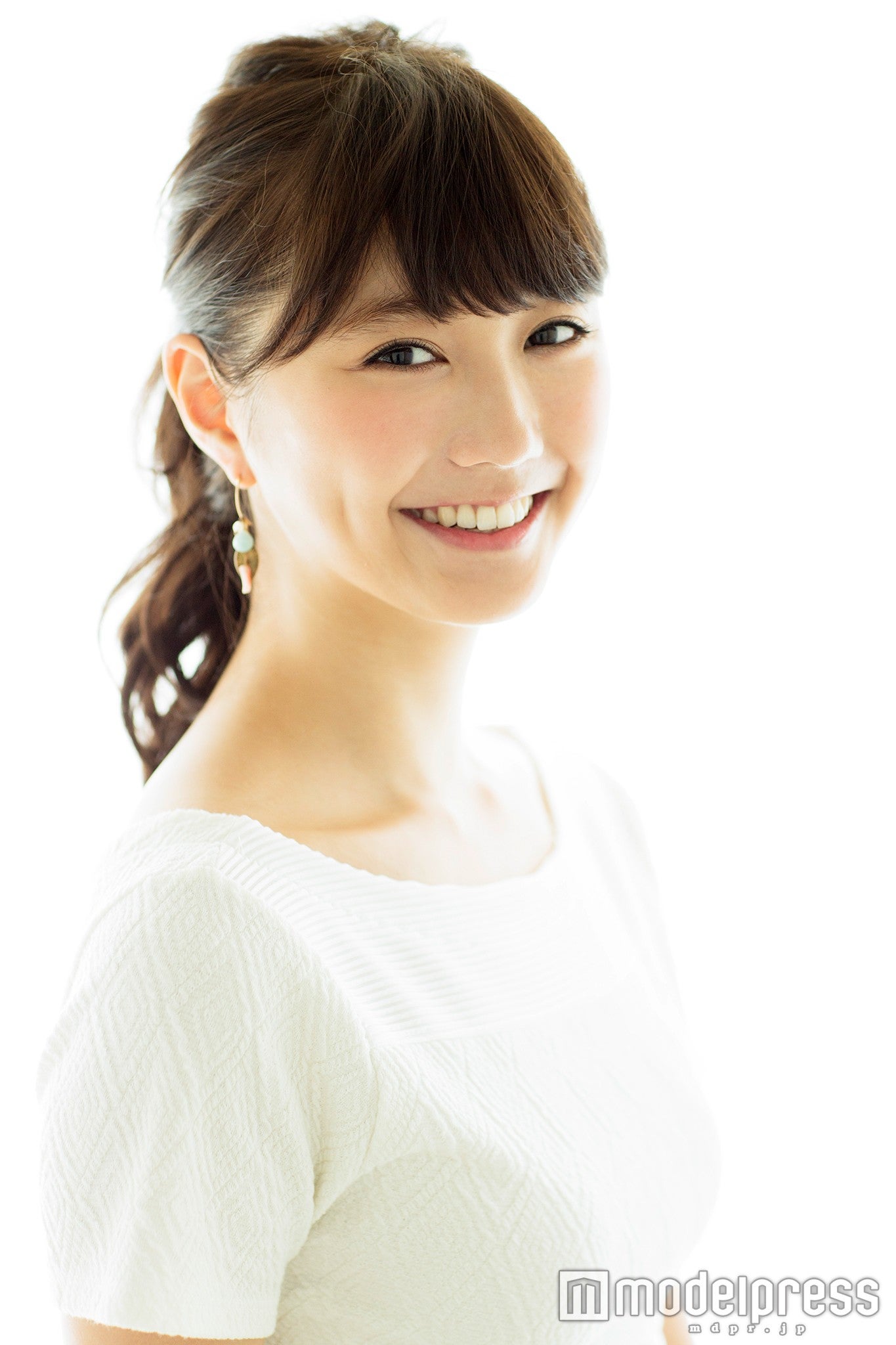 鈴木友菜／画像提供：所属事務所