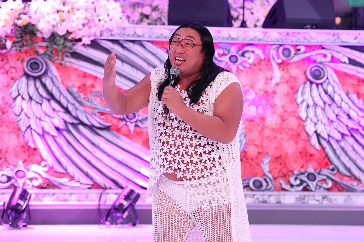 秋山竜次（ロバート）（C）フジテレビ