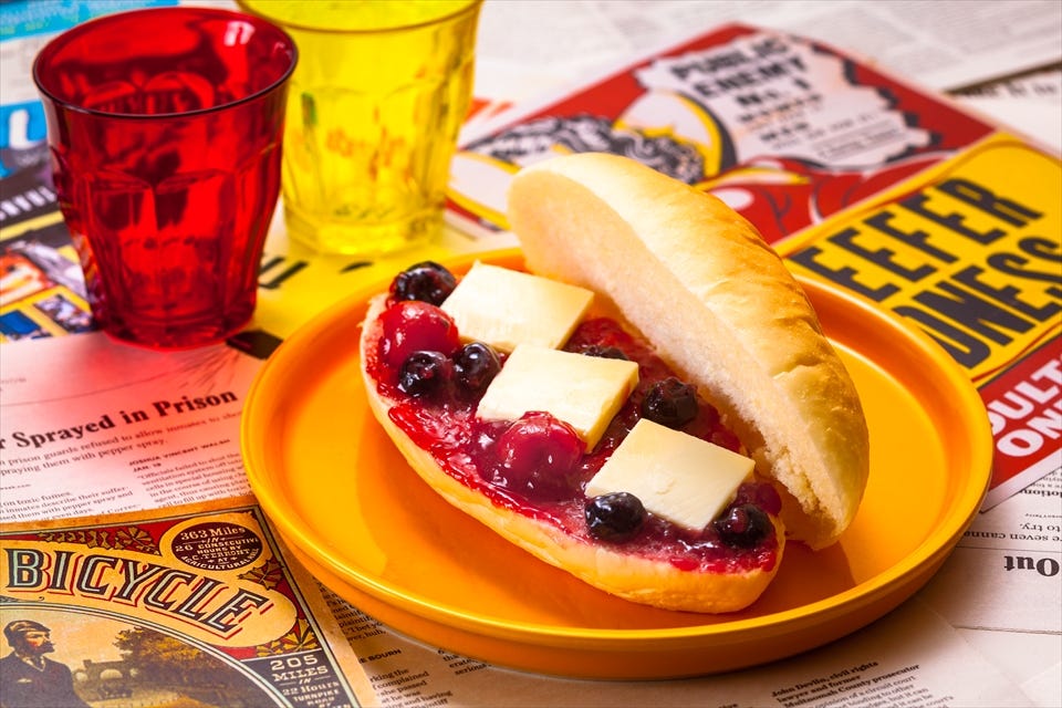 アメリカンサイズのコッペパン専門店「U.S.A.」千歳烏山にオープン