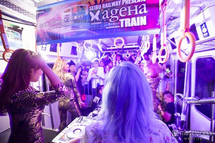 「SEIBU RAILWAY PRESENTS ageHa TRAIN」