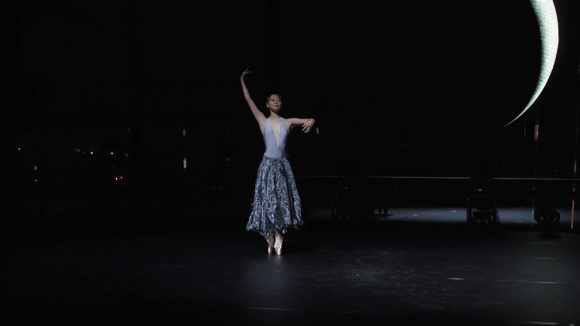 上野水香 （C）2021 IMAGICA EEX Inc. All Rights Reserved．