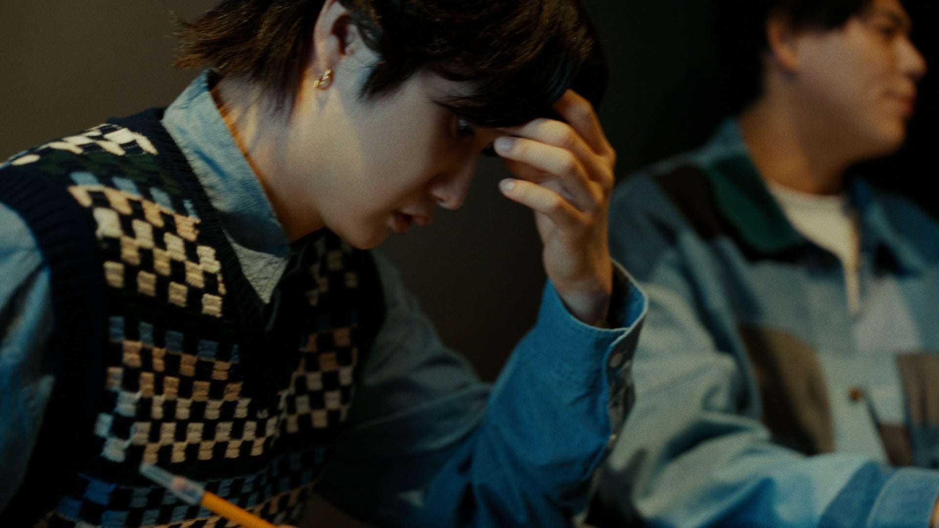 新WEBムービー「サン生と楽曲作ったよ」篇より（提供写真）