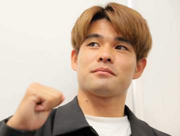 佐野海舟「うれしいよりも、責任感が一番」 W杯日本代表初選出で弟・航大の分も「背負って」 ドイツから帰国