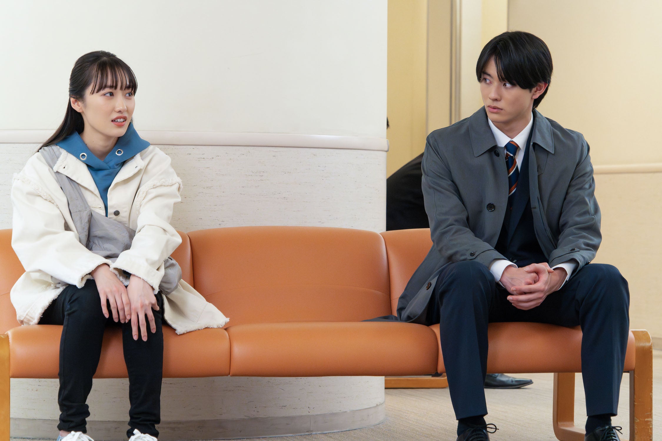 （右）前田拳太郎「D＆D 〜医者と刑事の捜査線〜」最終話（C）「Ｄ＆Ｄ ～医者と刑事の捜査線～」製作委員会