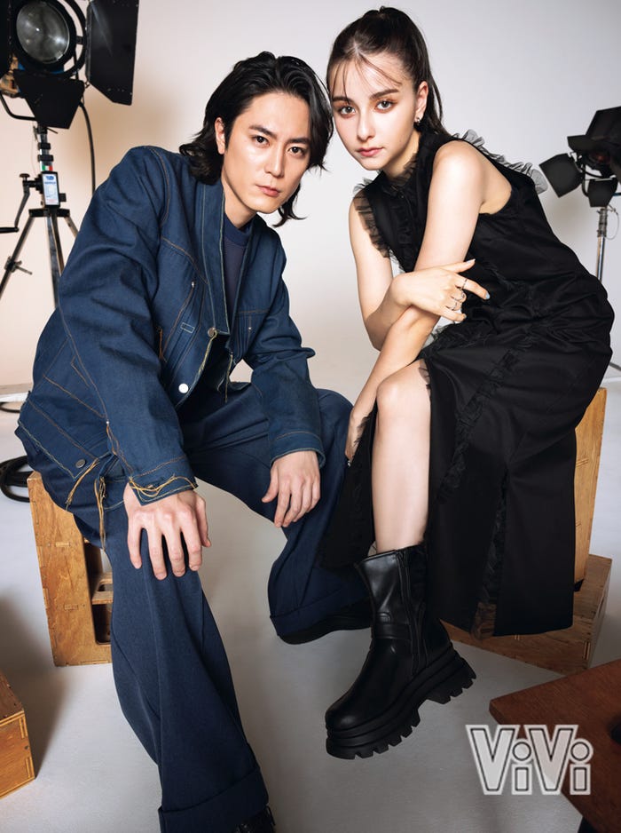 間宮祥太朗、嵐莉菜(画像提供:講談社)