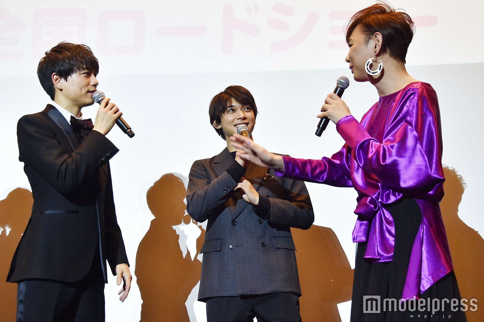 山崎育三郎、吉沢亮、ミッツ・マングローブ（C）モデルプレス