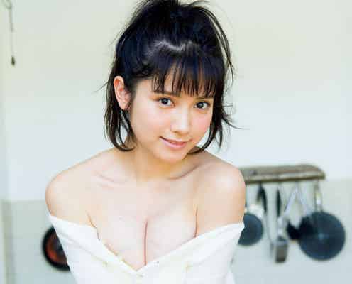 “美人すぎるナース”桃月なしこ、ふんわりバスト大胆魅せ
