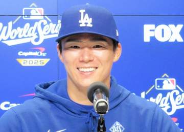 山本由伸 ド軍専門メディアが指摘した変化 スミスのイタズラからベンチではwささいなことでも注目集める存在に