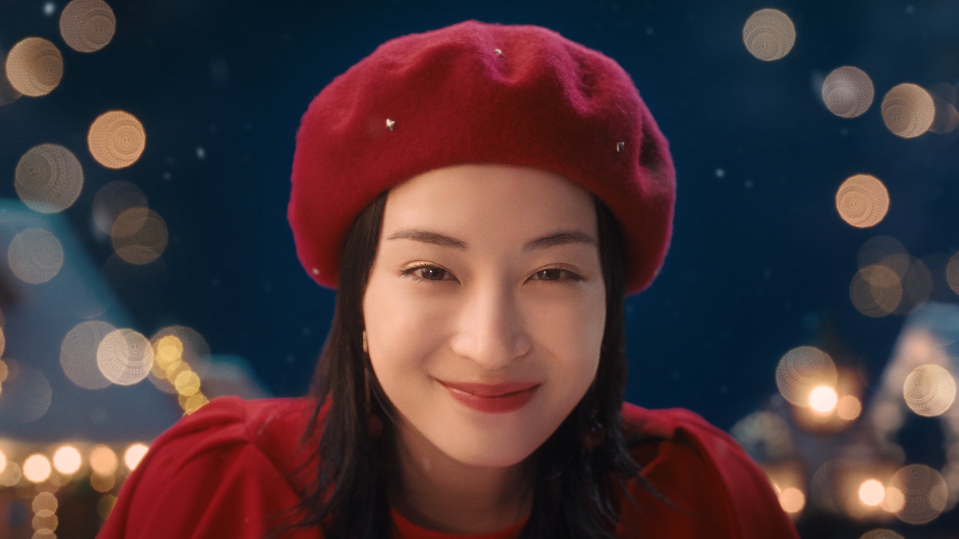 広瀬すず／新TVCM「マックカフェ『マックのいちごフラッペ』」篇（提供写真）