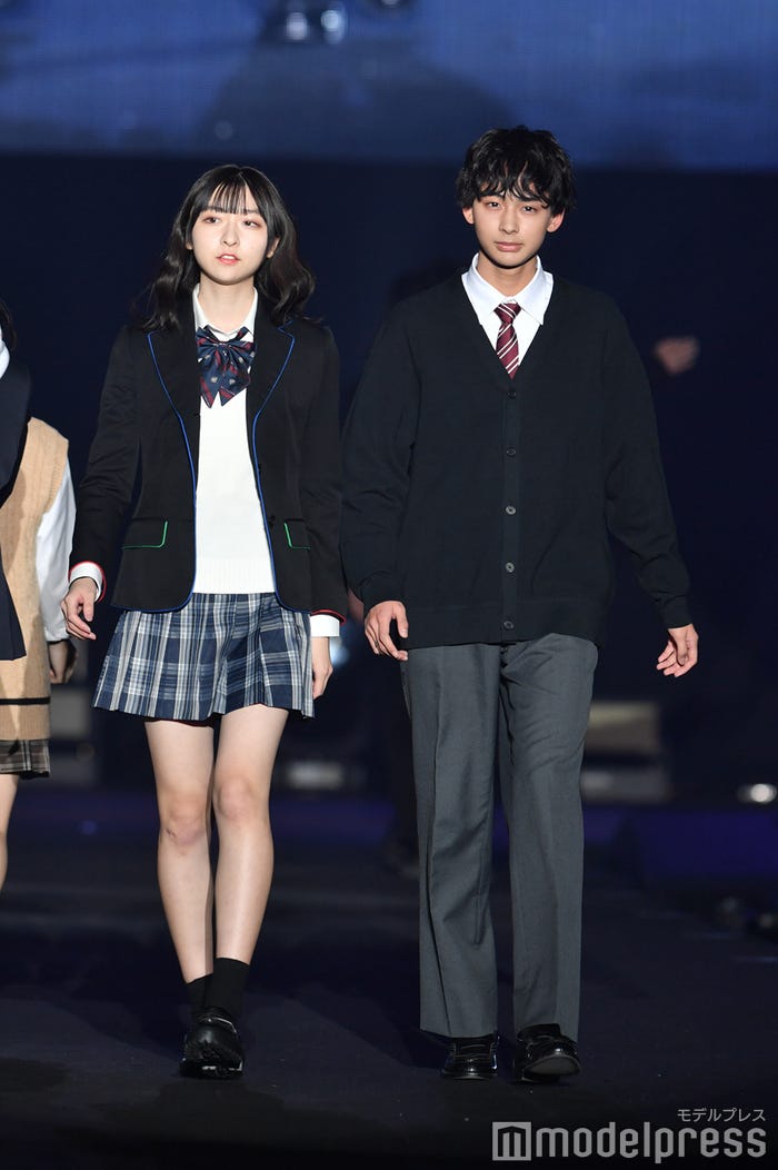 横山莉華、松井大奈 (C)モデルプレス