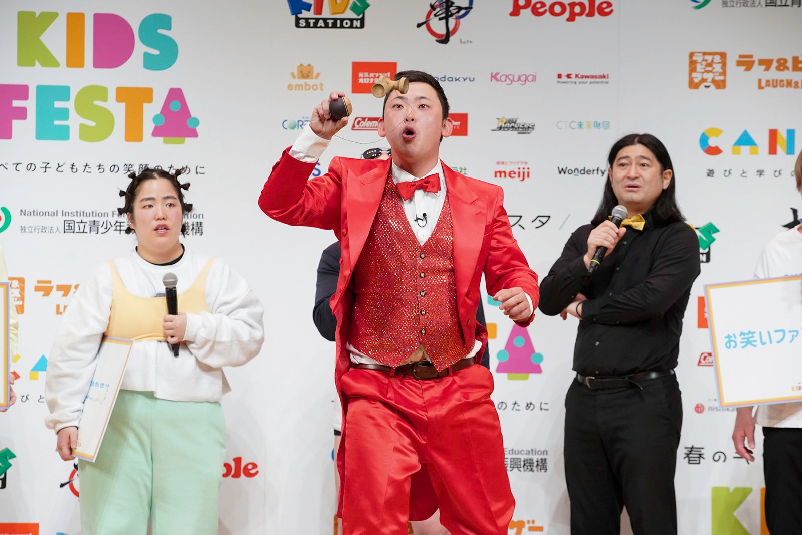 ゆりやんレトリィバァ、磯本五段、鈴木Q太郎（提供写真）