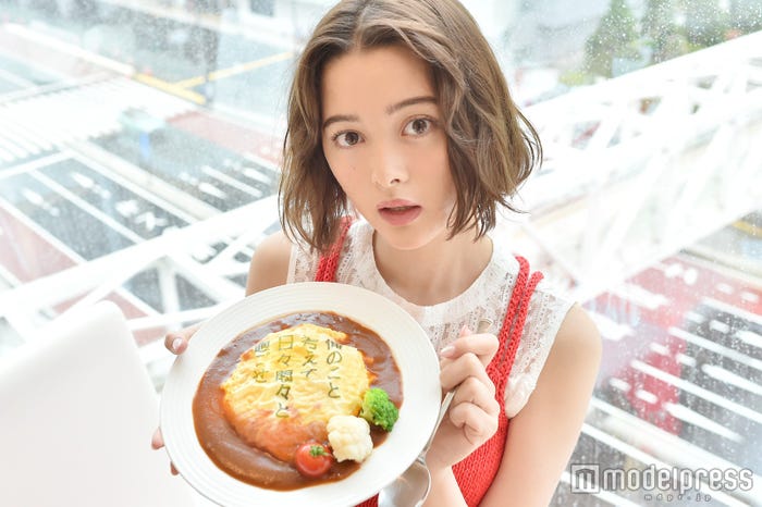 「俺のこと考えて日々悶々と過ごせ」恭也のドSせりふをあしらったオムライス(C)モデルプレス