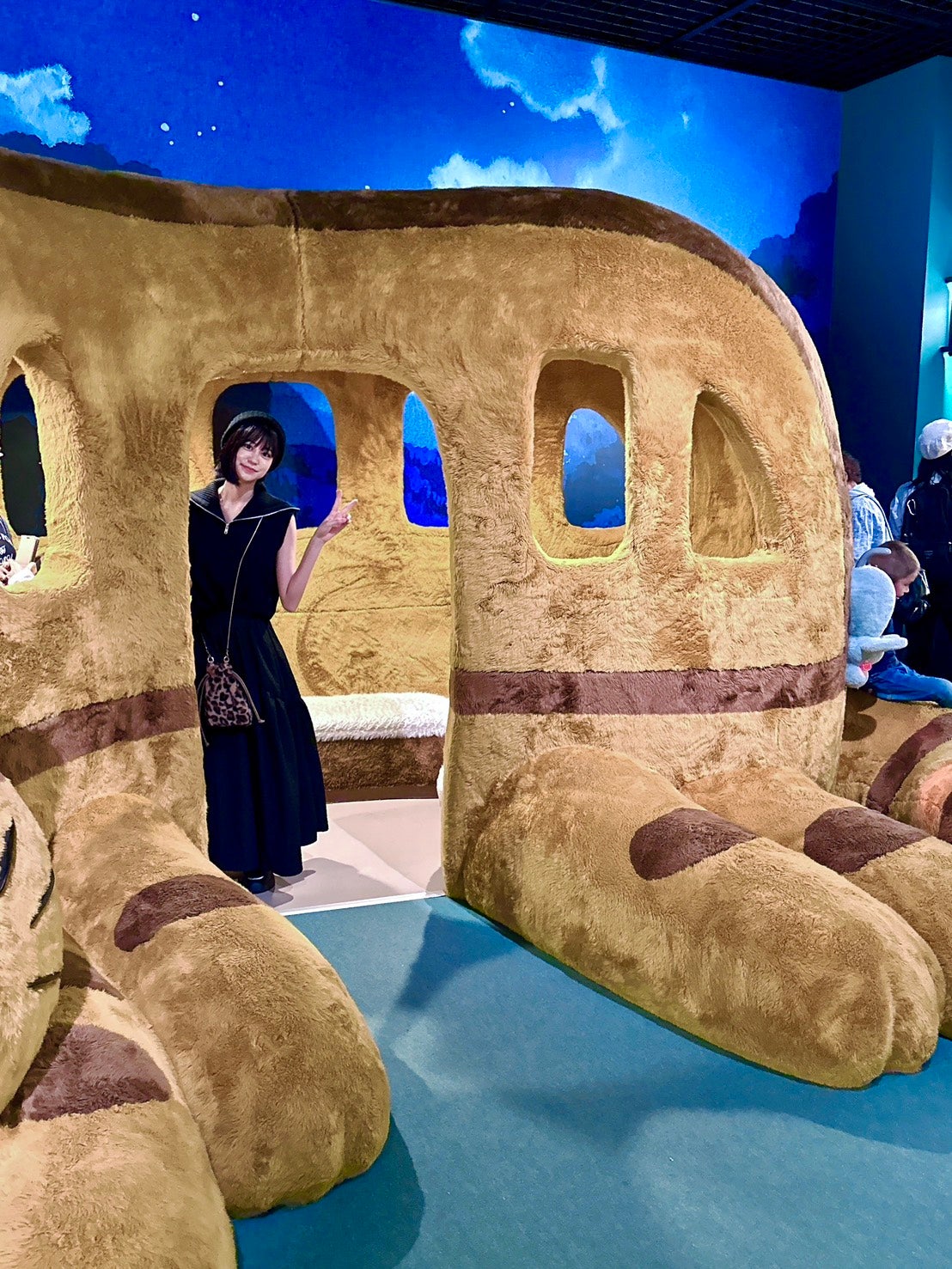 竹田えみり「皆さんの好きなジブリ作品は何ですか？」（提供写真）