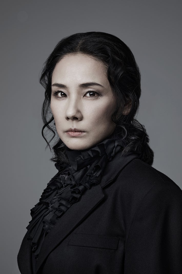 吉田羊主演舞台「ハムレットQ1」上演決定「願っていた舞台が叶い夢のよう」飯豊まりえら共演キャストも解禁