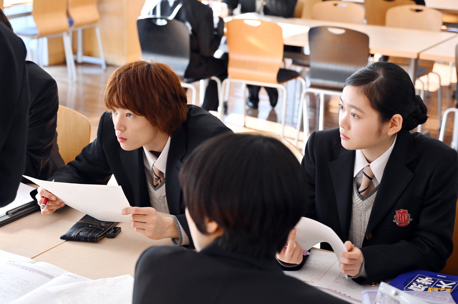 窪塚愛流、鈴川紗由「御上先生」第8話（C）TBS