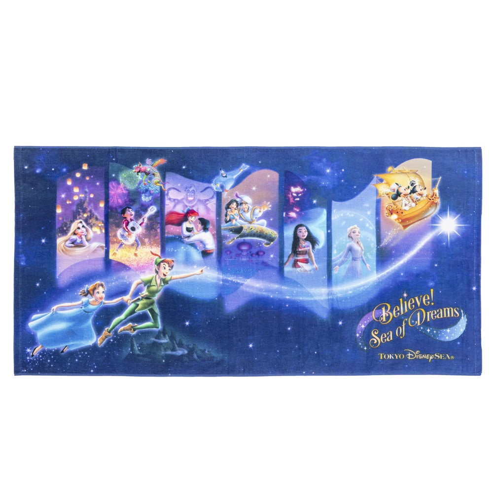 ワイドバスタオル￥3,400（C）Disney