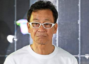 清水アキラ 37歳息子との突然の別れ「亡くなる1週間前に」と明かす「四十九日終えた」生配信で涙の報告