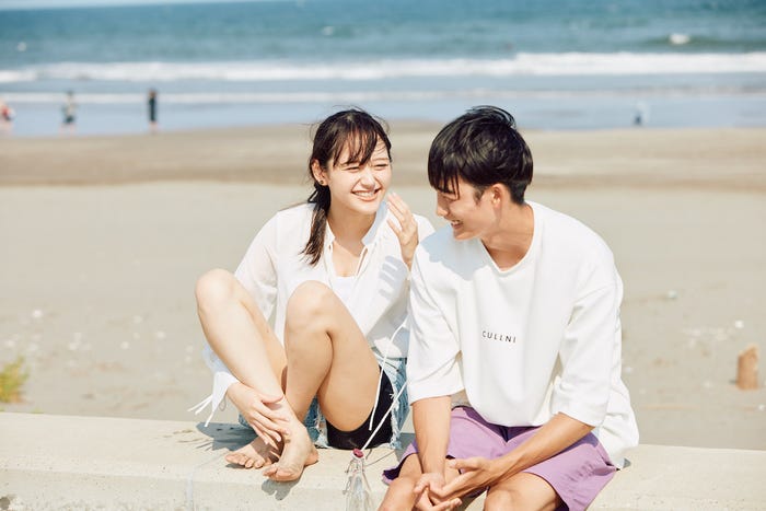 加藤栞、大久保琉唯「オオカミちゃんとオオカミくんには騙されない」第1話(C)AbemaTV, Inc.