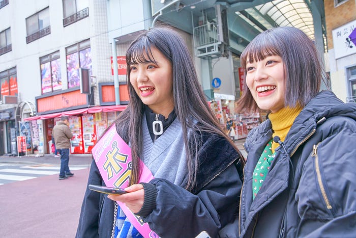 ゆあてぃー、あやみん/「Popteenカバーガール戦争」(C)AbemaTV
