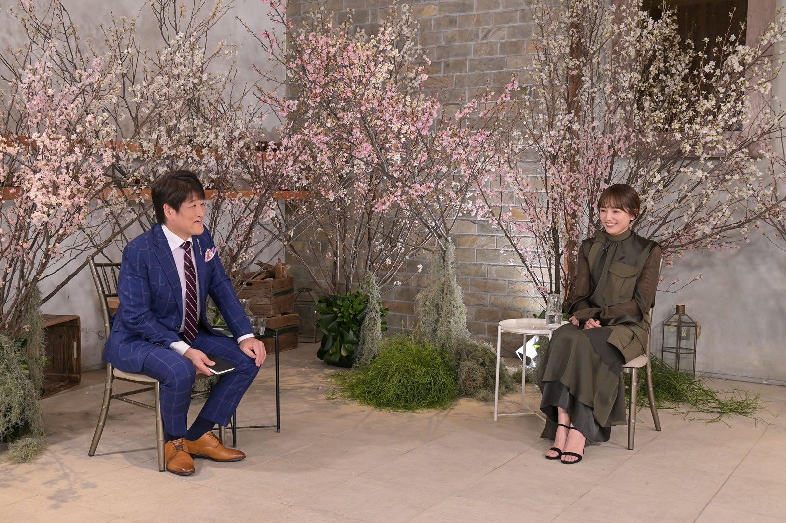 林修、川口春奈（C）MBS