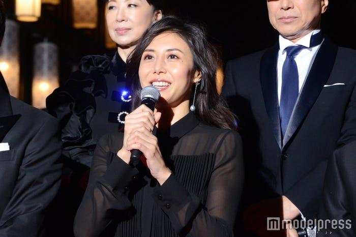 (C)モデルプレス