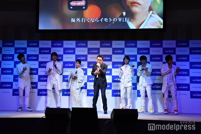 五木ひろし(C)モデルプレス