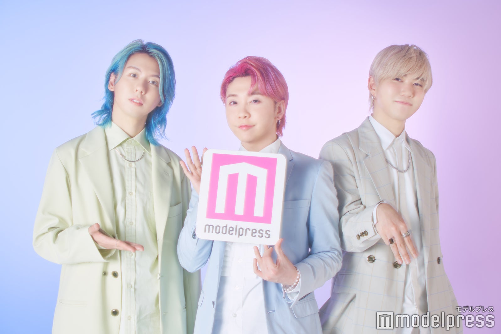 （C）モデルプレス