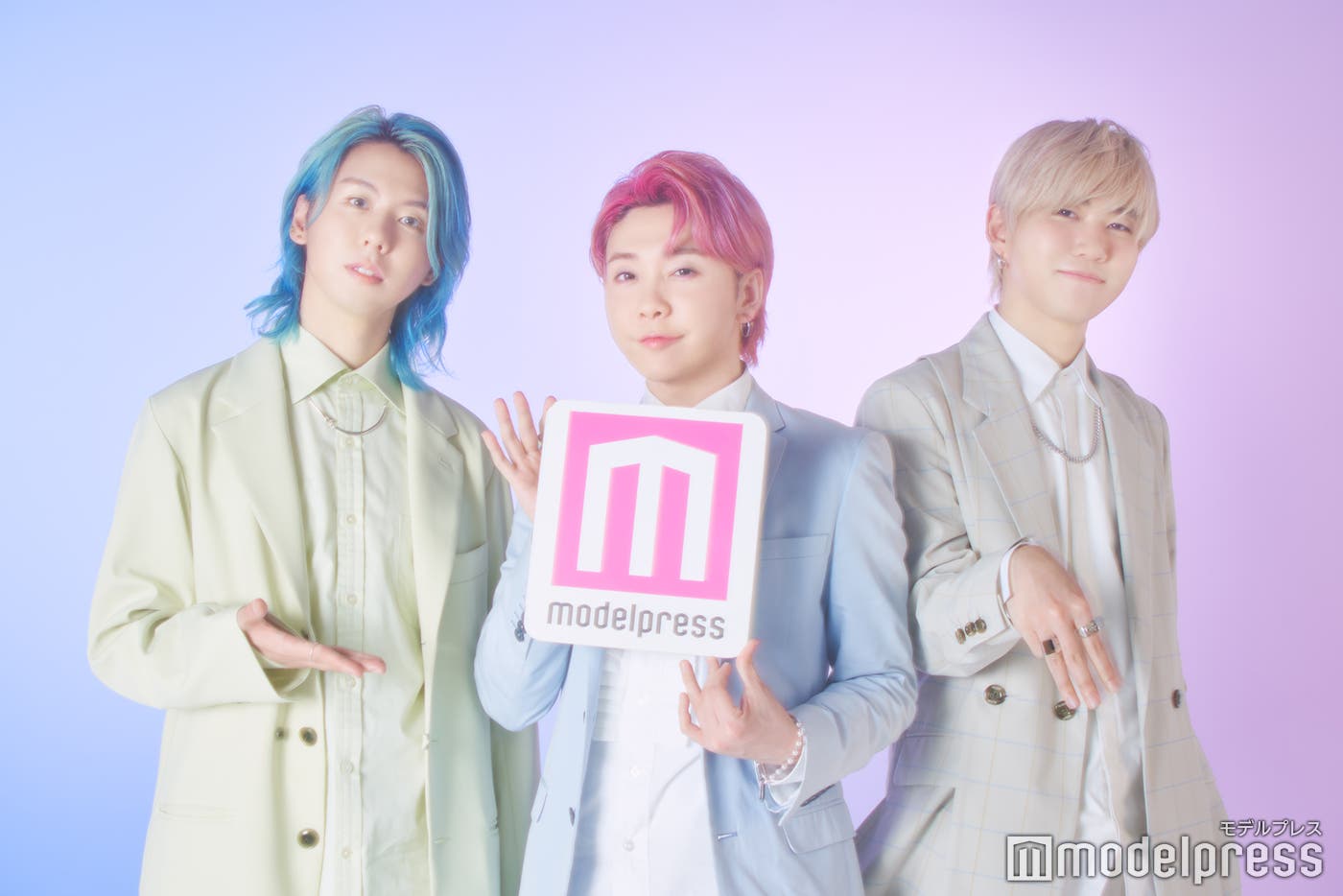 (C)モデルプレス