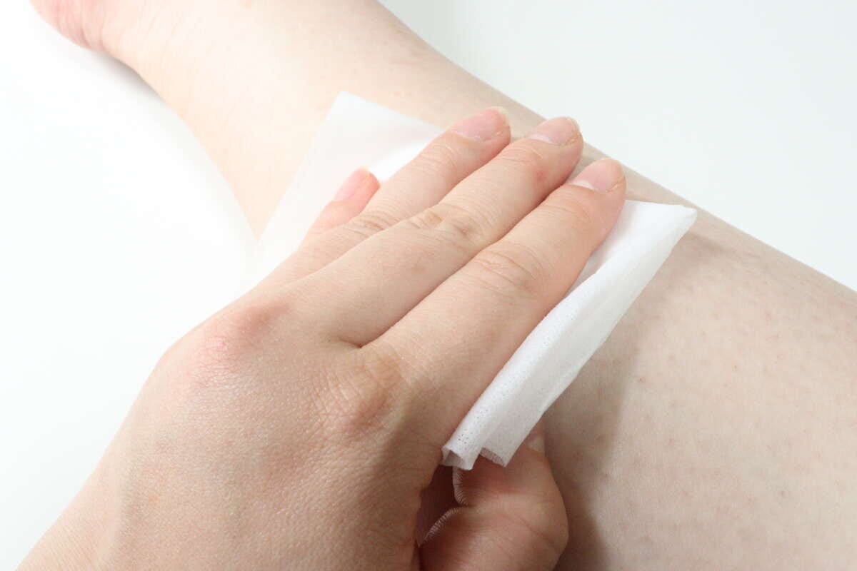 ＆．ボディシート（トイレに流せる、冷感、10枚）　使用例