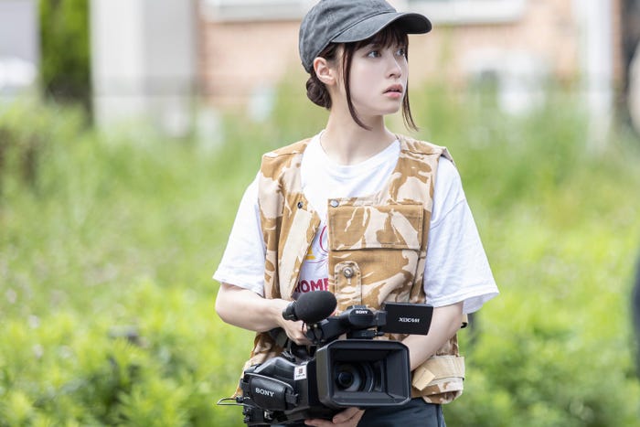 橋本環奈(C)2023 映画『禁じられた遊び』製作委員会