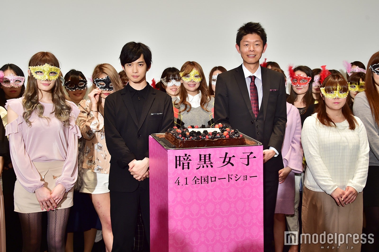 千葉雄大、島田秀平（C）モデルプレス