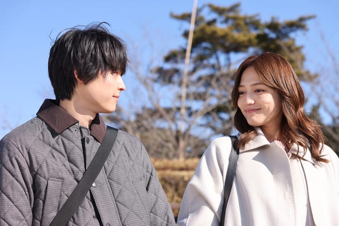 松村北斗、川口春奈「アンサンブル」最終話(C)日本テレビ