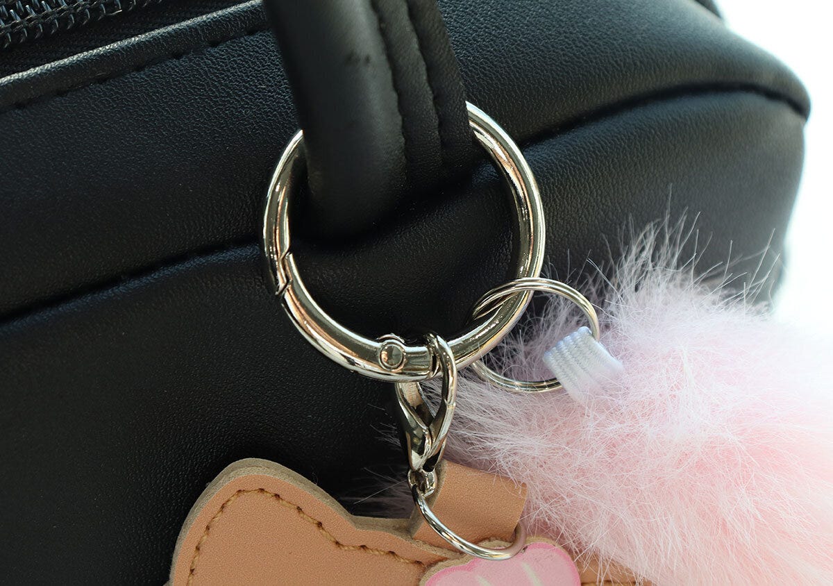 ハローキティふわふわファーチャーム丸リング