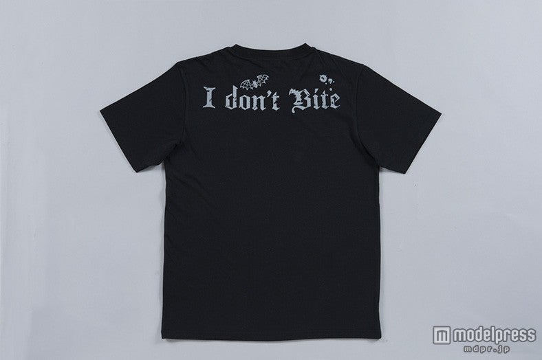 バックデザイン（C）Disney