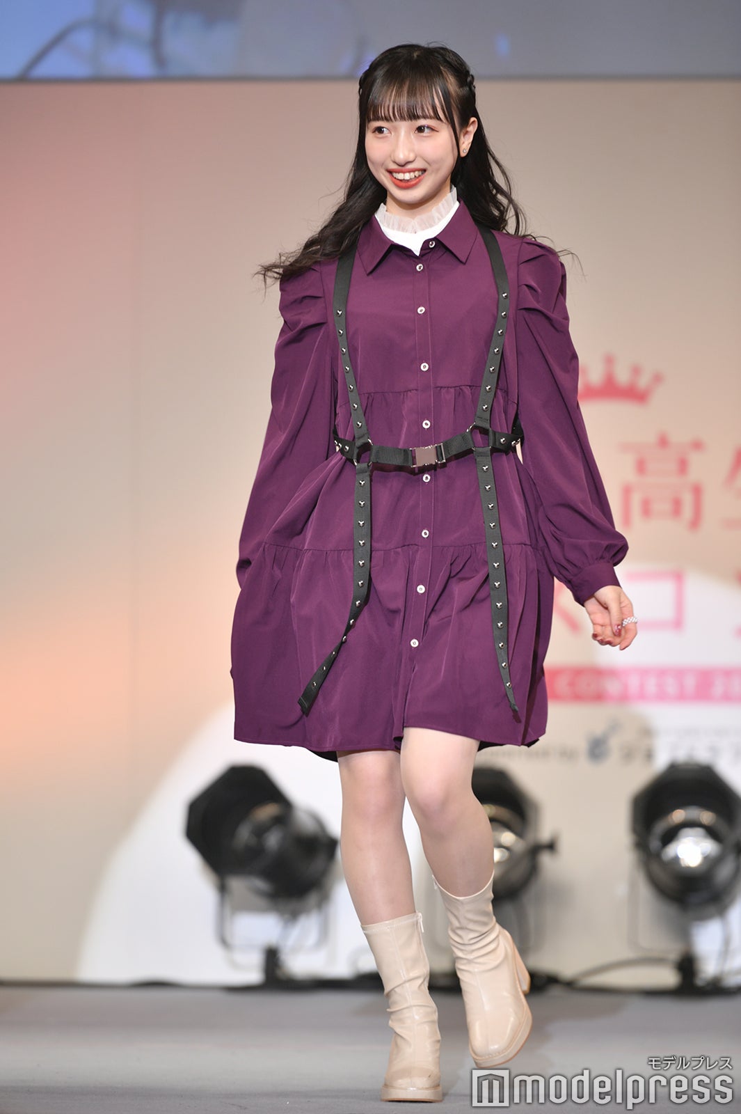 （C）モデルプレス