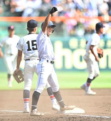 岡山学芸館 逆転勝ちで3年連続初戦突破 2-3の六回に一挙3得点