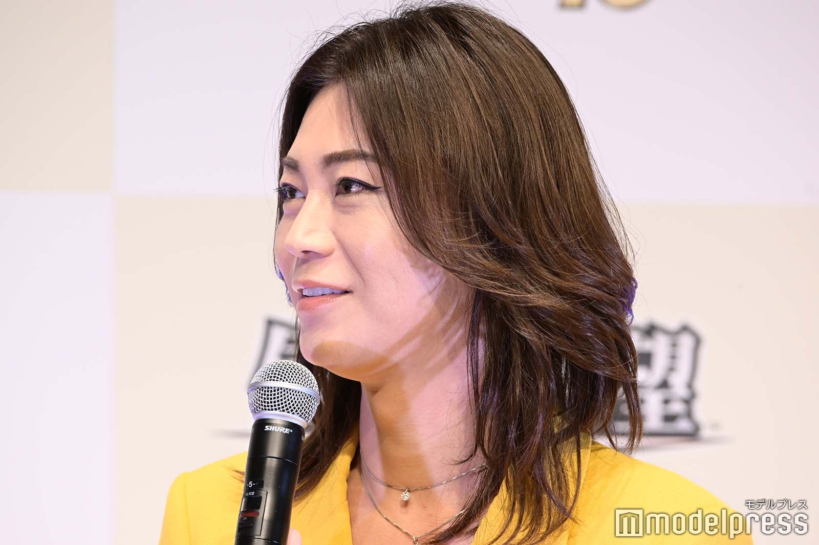 氷川きよし（C）モデルプレス